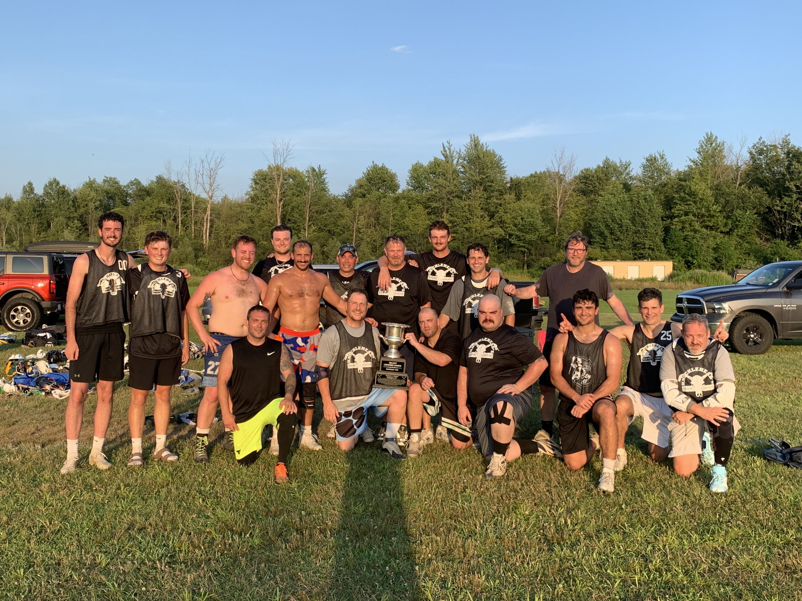 Knuckleheads Saloon 2025 Champions